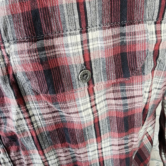 Kuhl Button Front Shirt Long Sleeve Plaid Red Black Cream Size XL - Picture 7 of 13